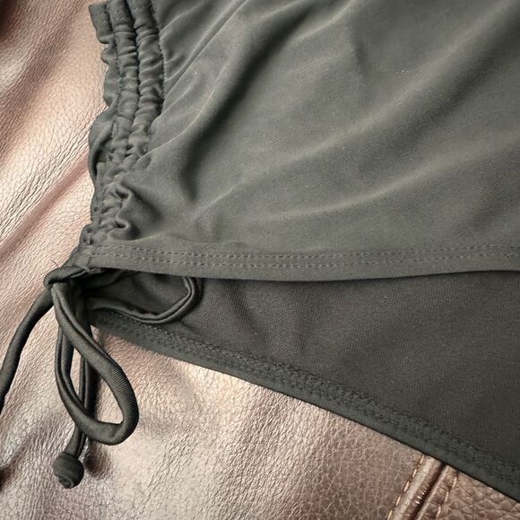 SHEIN Swim Curve Summer Beach Plus
Drawstring Ruched Side Bikini Bottom - Picture 6 of 8